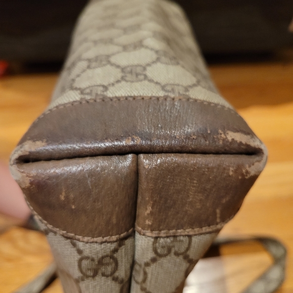 Authentic Vintage Gucci Logo Tote - Picture 6 of 14